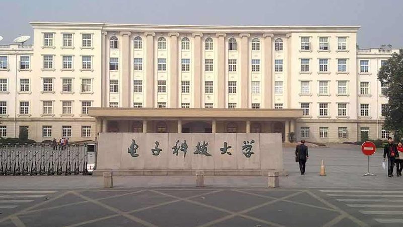 电子元器件代理报价：揭秘代理背后的价值与风险